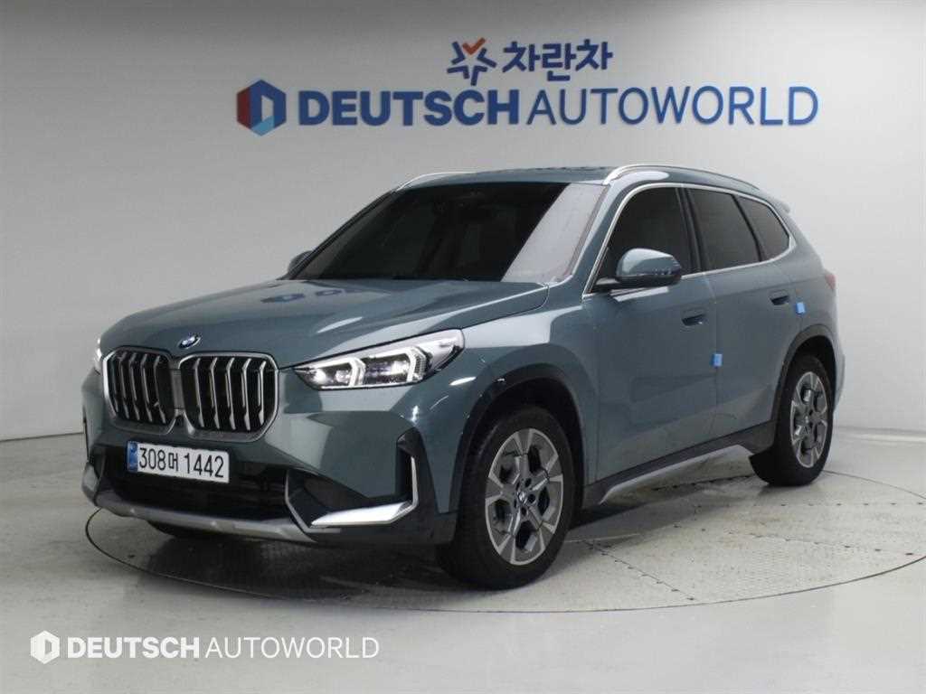 BMW X1 xDrive 20i xLine 사진 2/20
