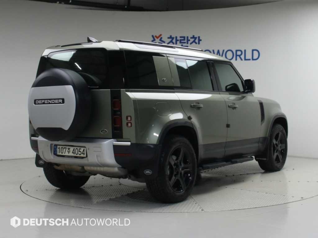랜드로버 디펜더 D240 SE 사진 2/20