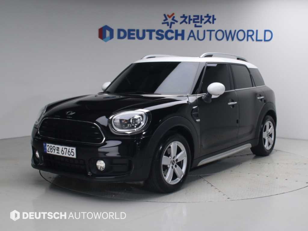 MINI 컨트리맨 2.0 D 사진 2/20