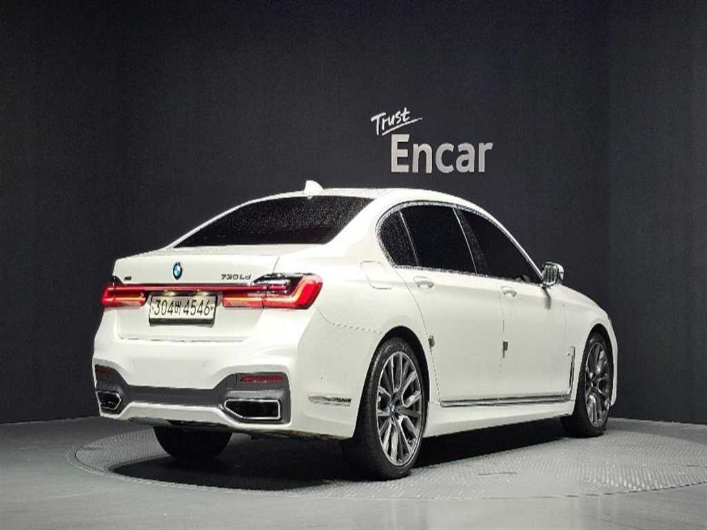 BMW 7시리즈 730Ld xDrive M 스포츠 사진