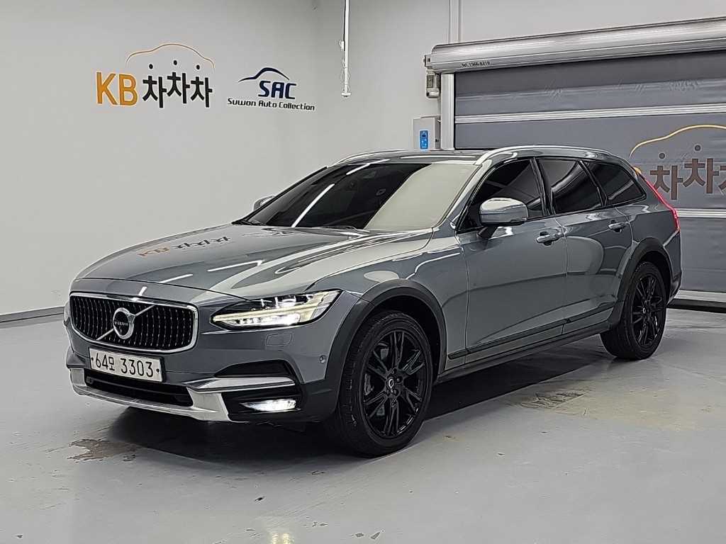 볼보 V90 D5 AWD 사진