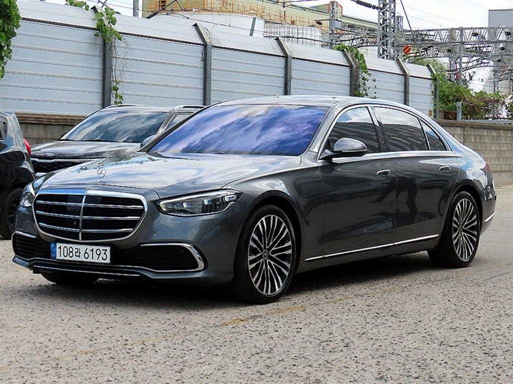 벤츠 S 클래스 S580L 4MATIC 사진 2/20