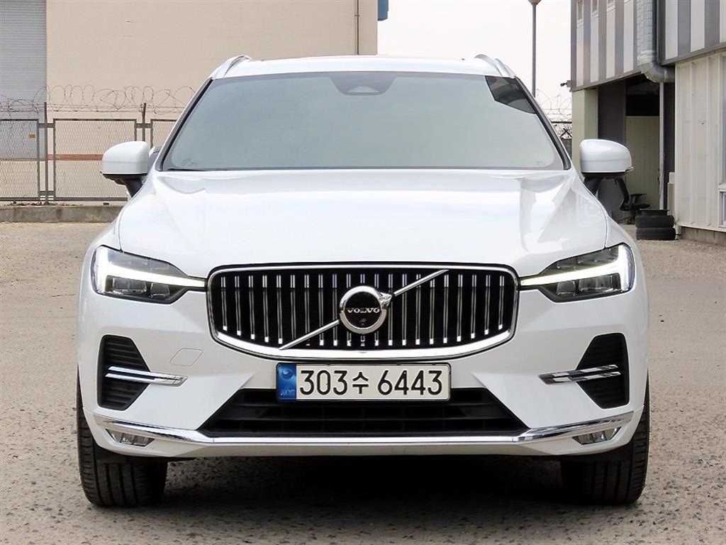 XC60(2세대) B5 AWD 얼티메이트 브라이트 2024년식