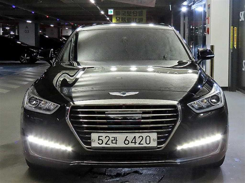 제네시스 EQ900 3.3 T-GDI AWD 프리미엄 럭셔리 사진 2/20