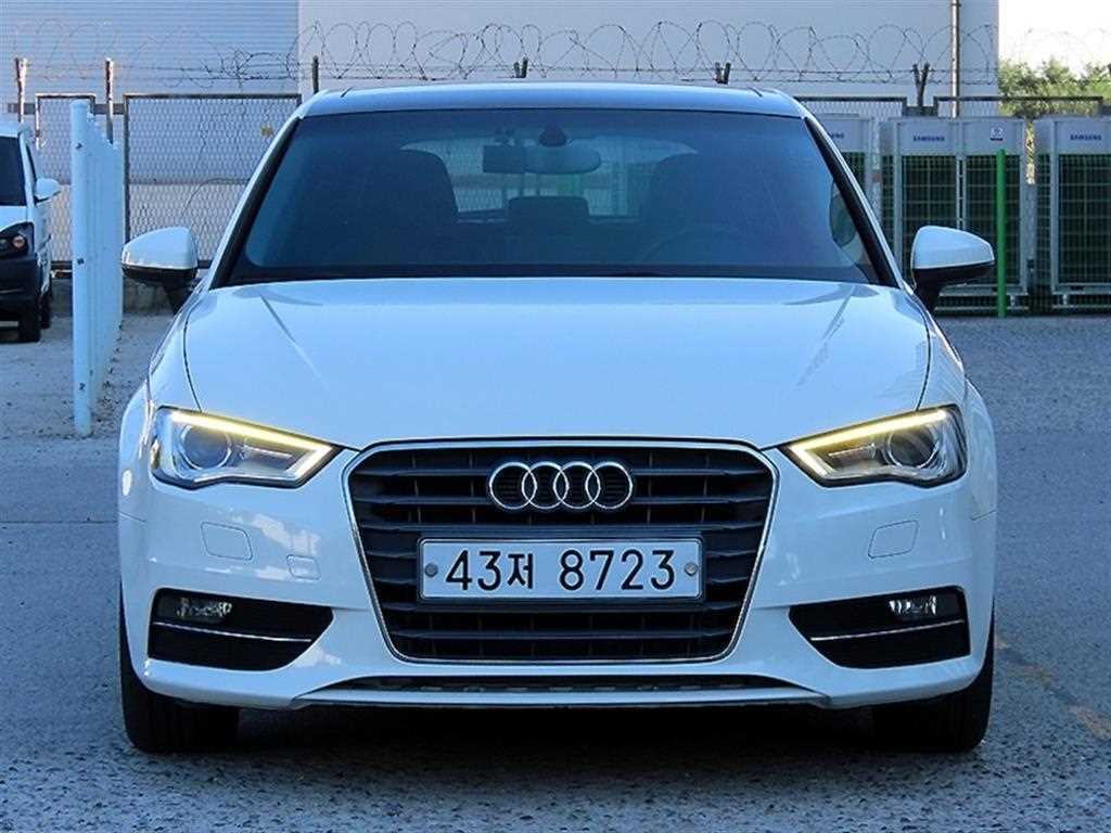 뉴 A3 25 TDI 다이나믹 스포트백 2015년식