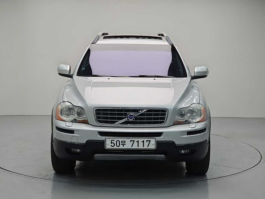 볼보 XC90 2.4 D5 기본형 사진 2/18