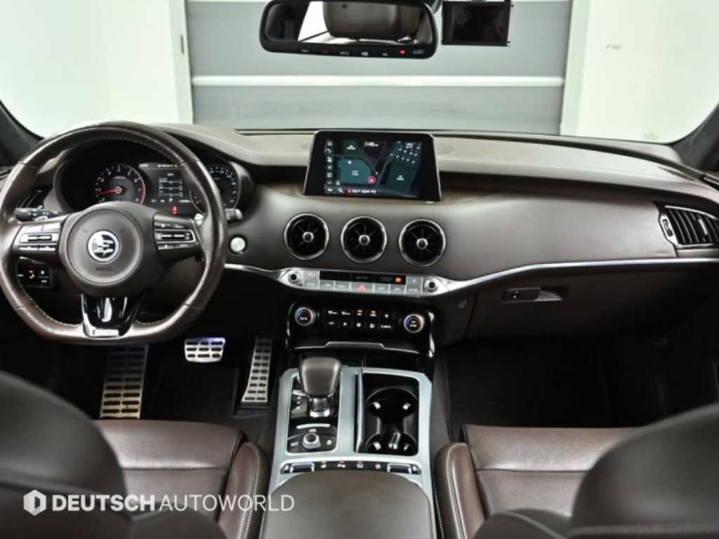 기아 스팅어 가솔린 3.3 터보 2WD GT 사진