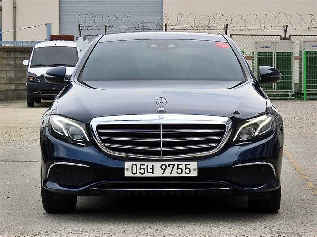 E-클래스 W213 E220d 익스클루시브 2017년식