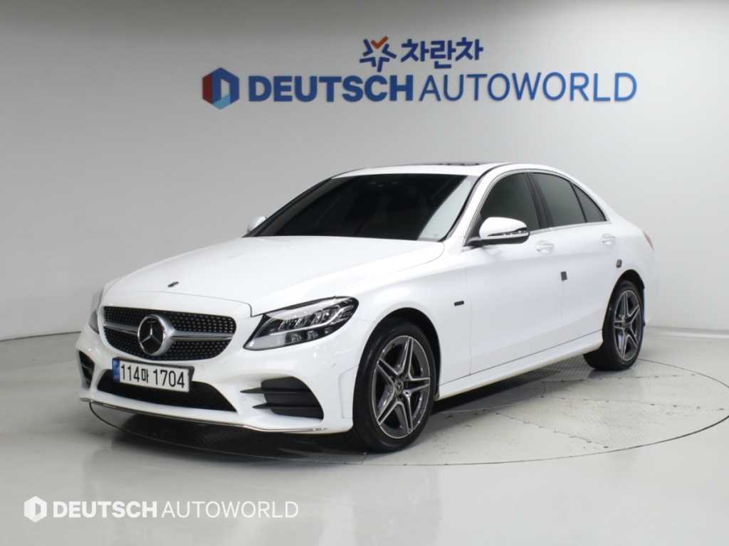 벤츠 C 클래스 C300e 4MATIC AMG Line 사진
