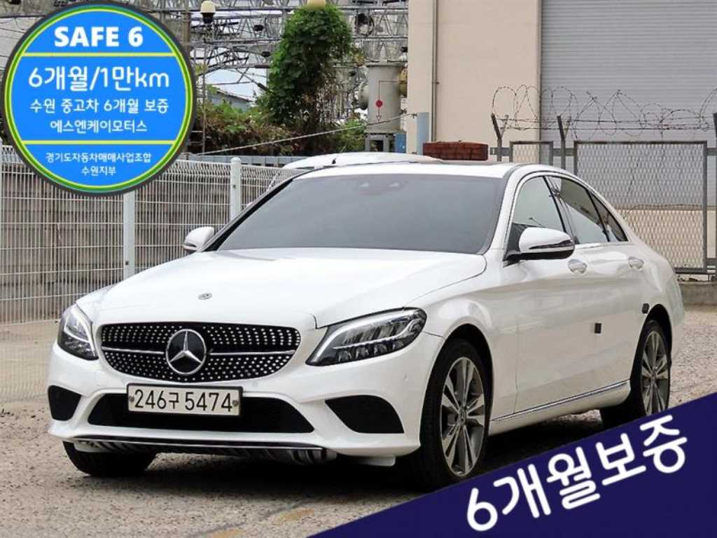 벤츠 C 클래스 C220 d 4MATIC 아방가르드 사진