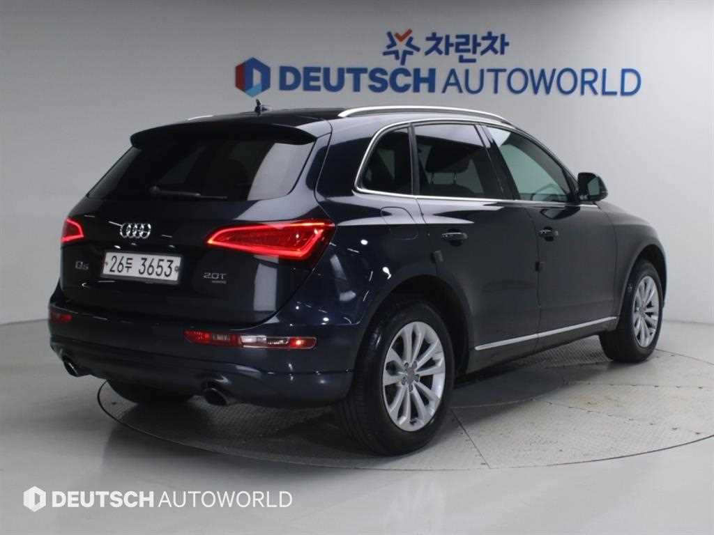 아우디 Q5 2.0 TFSI 콰트로 사진 2/20