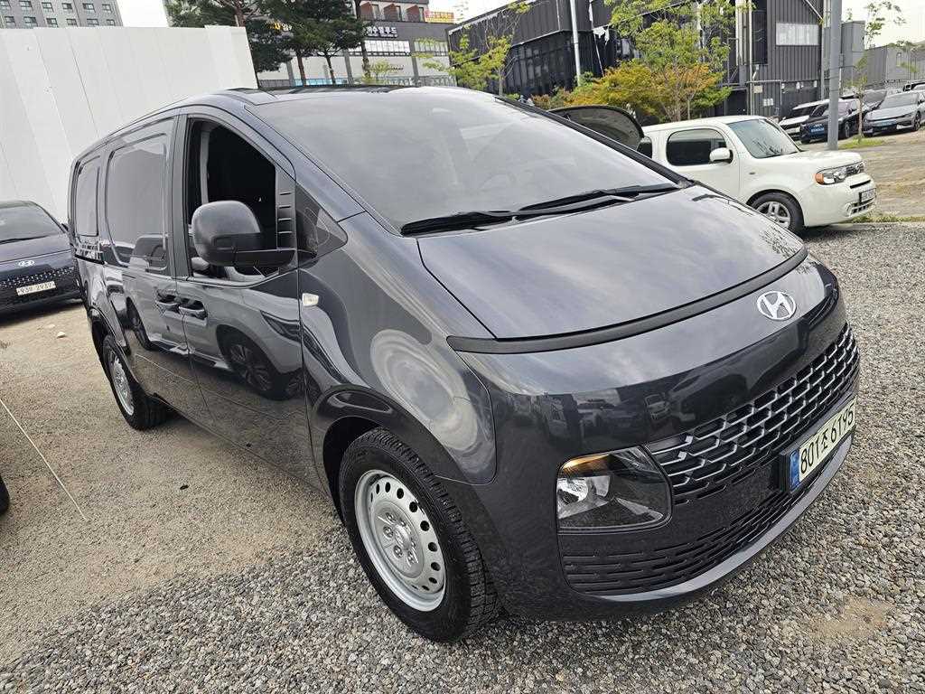 현대 스타리아 2WD 디젤 카고 스마트 3인승 사진 2/20