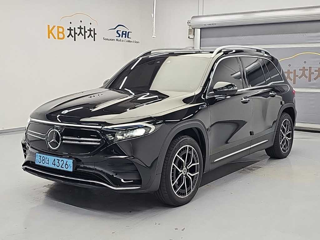 벤츠 EQB 300 4MATIC AMG 라인 사진