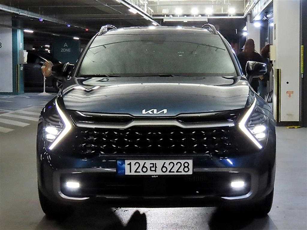 기아 스포티지 1.6 가솔린 4WD 시그니처 그래비티 사진 2/20
