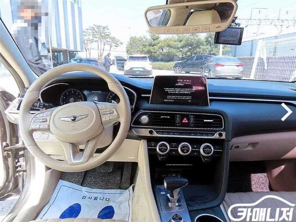 G70 2.0T AWD 슈프림 2018년식