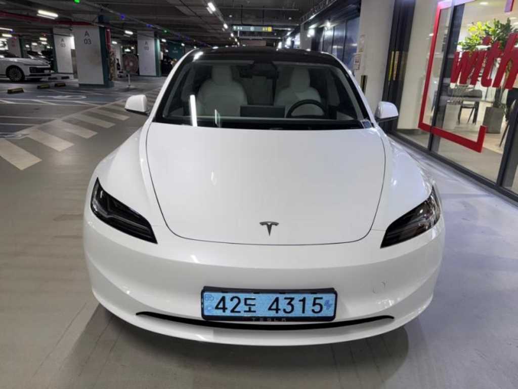 모델 3 RWD 2024년식