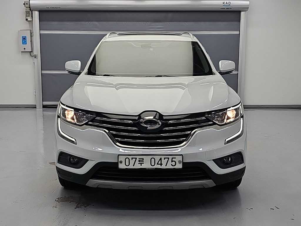 르노코리아 QM6 디젤 2WD LE 사진 2/18