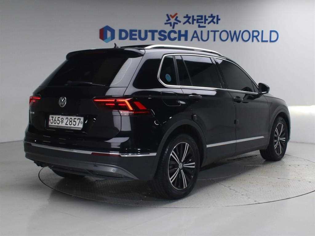 폭스바겐 티구안 2.0 TDI 프레스티지 사진 2/20