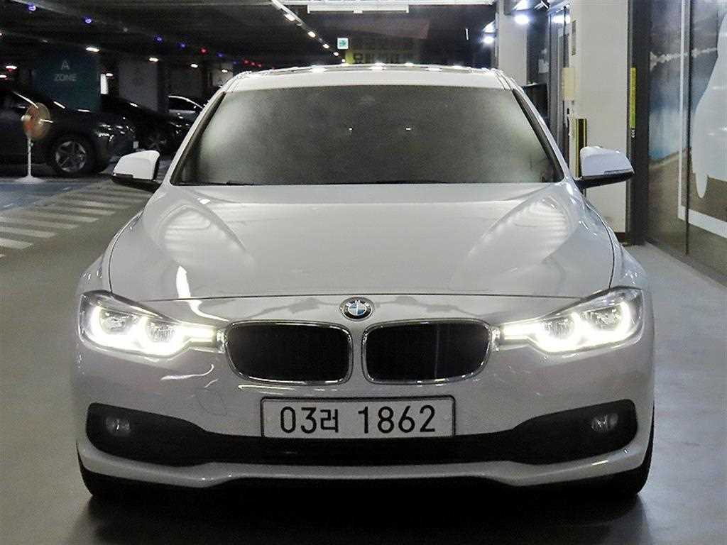 BMW 3시리즈 320d 사진 2/20