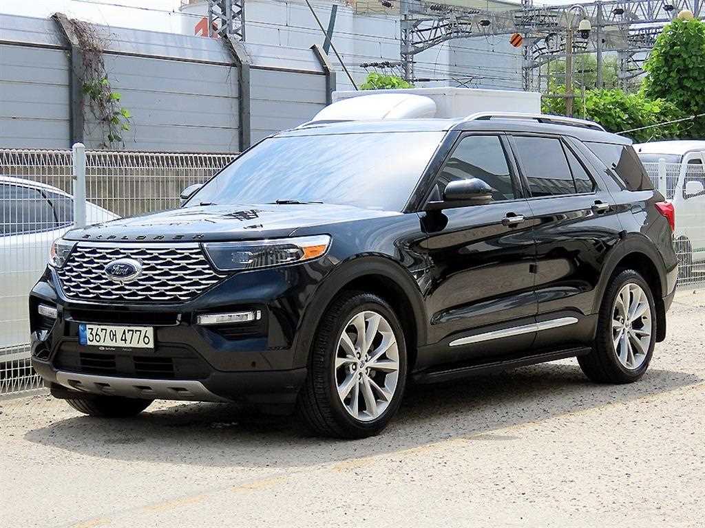 포드 익스플로러 3.0 AWD 플래티넘 사진