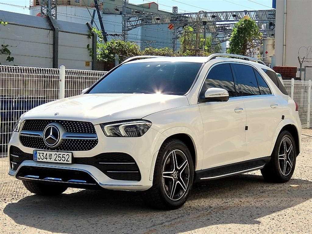 벤츠 GLE 클래스 GLE 450 4MATIC 사진