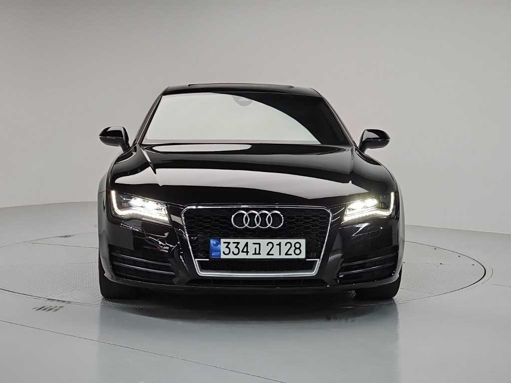 아우디 A7 3.0 TFSI 콰트로 다이나믹 사진 2/19