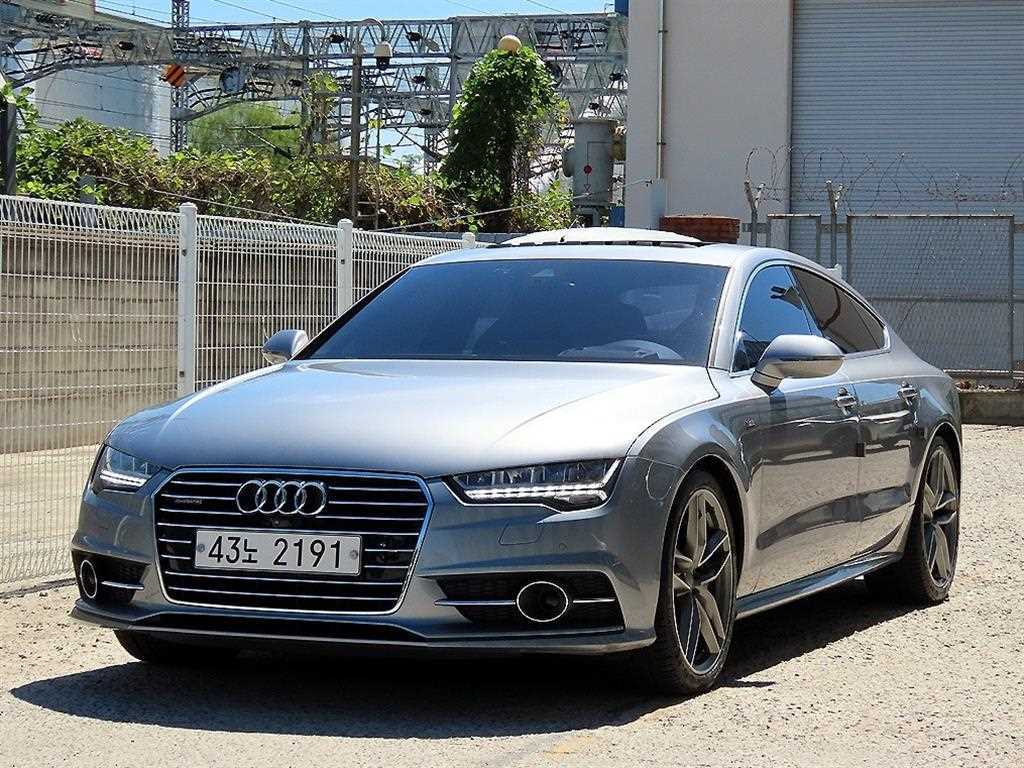 아우디 A7 50 TFSI 콰트로 스포츠 사진