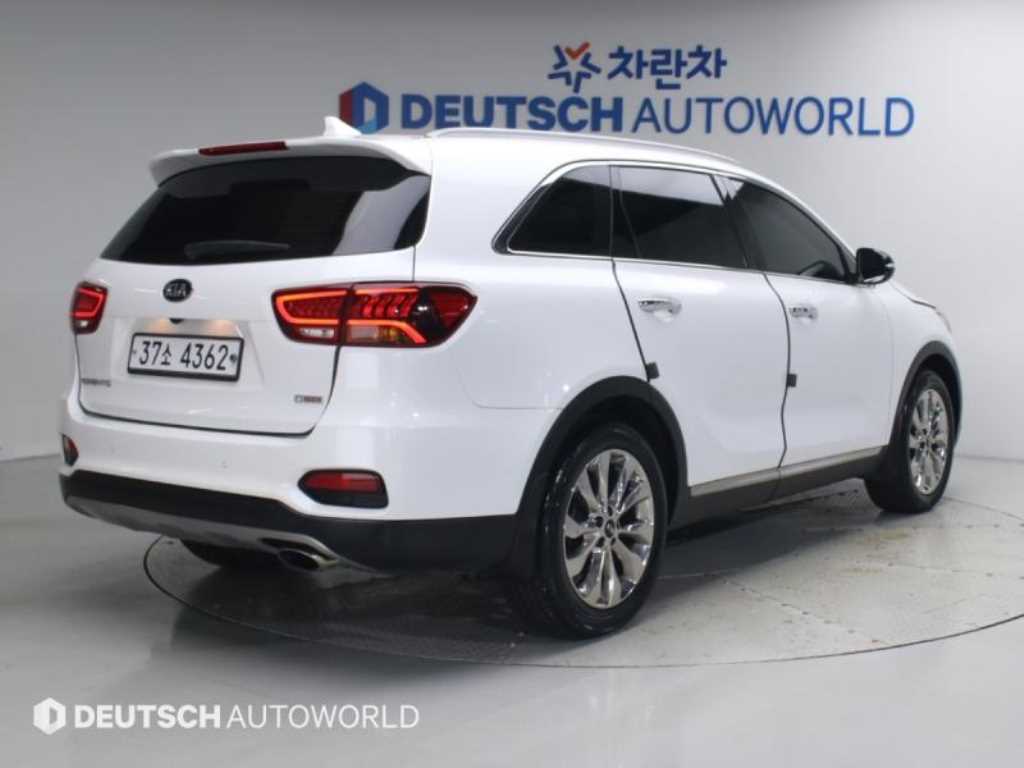 기아 쏘렌토 가솔린 2.0 터보 2WD 노블레스 사진 2/20