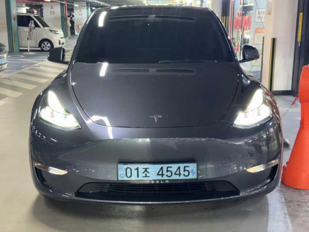 모델 Y 롱 레인지 2022년식