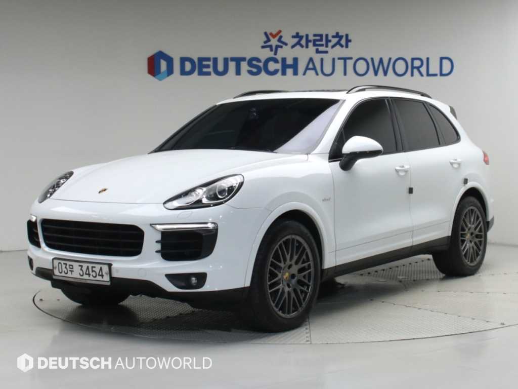 포르쉐 카이엔 3.0 디젤 사진 2/20