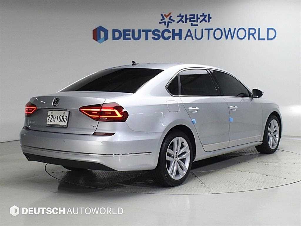 폭스바겐 파사트 2.0 TSI 사진 2/20