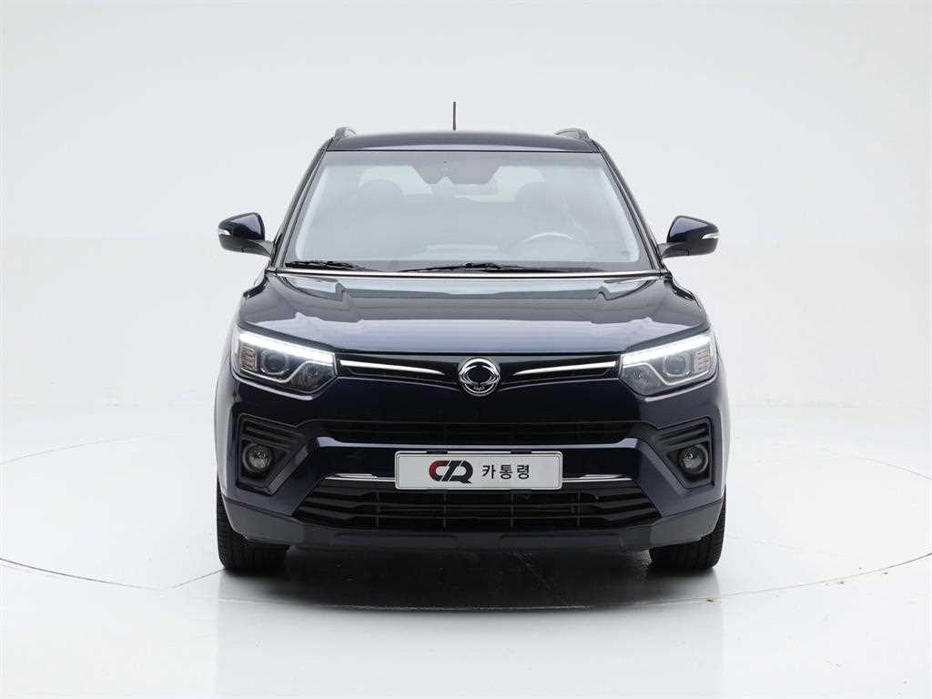KGM 티볼리 2WD 가솔린 1.5 V5 사진 2/19