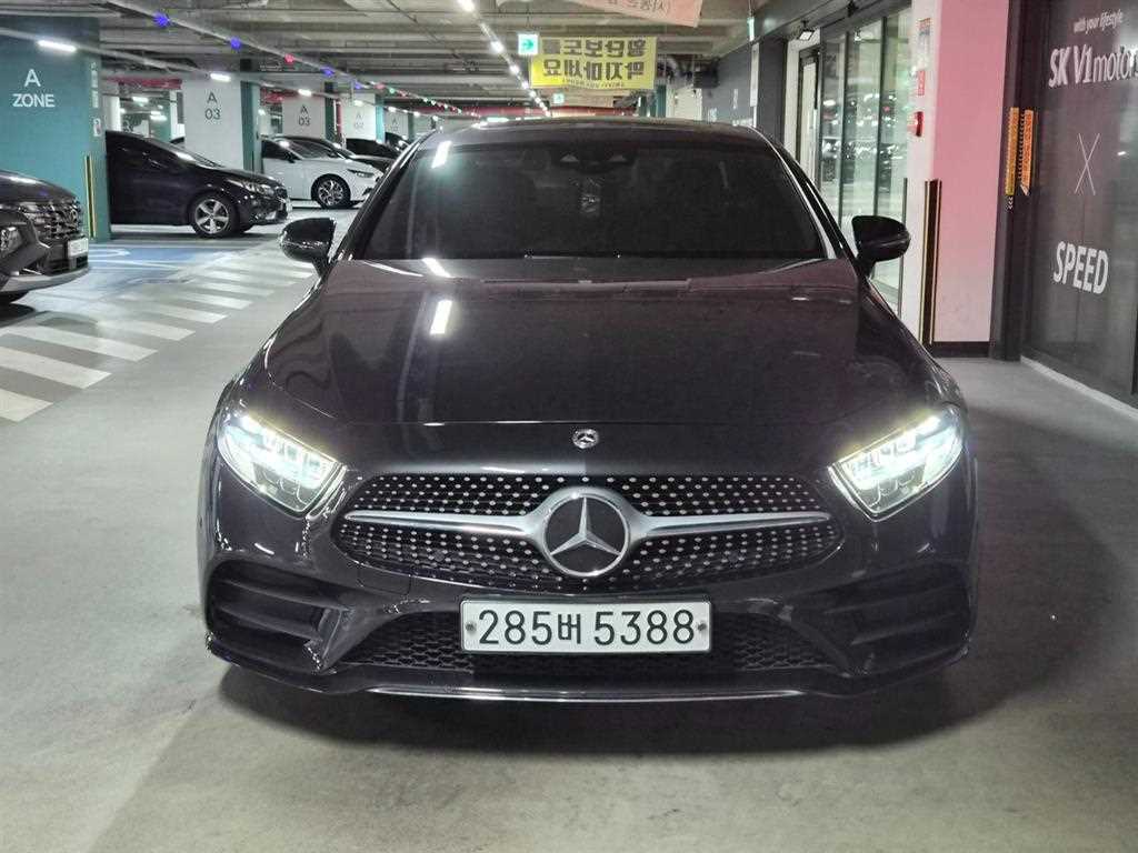 벤츠 CLS 클래스 CLS 300d AMG Line 사진 2/20