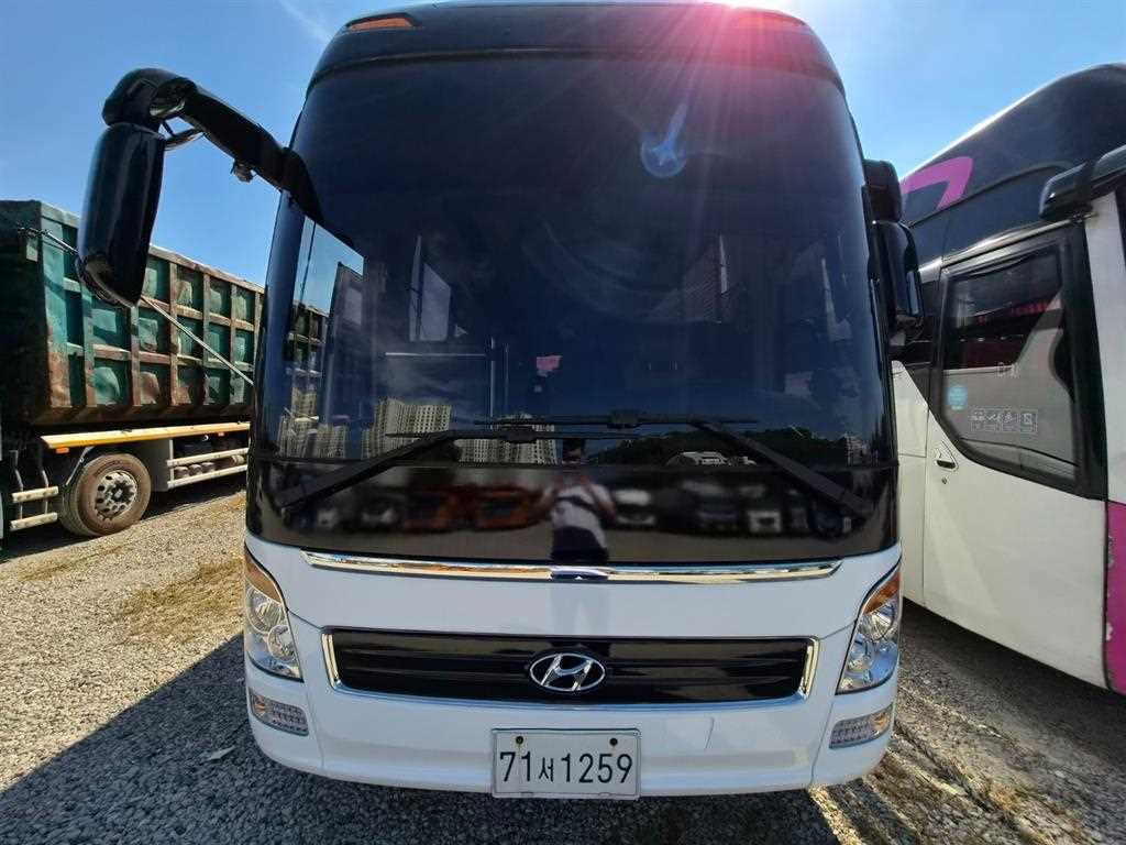 현대 유니버스 노블 사진
