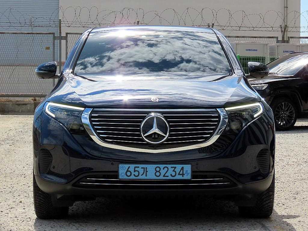 벤츠 EQC 4MATIC 사진 2/20