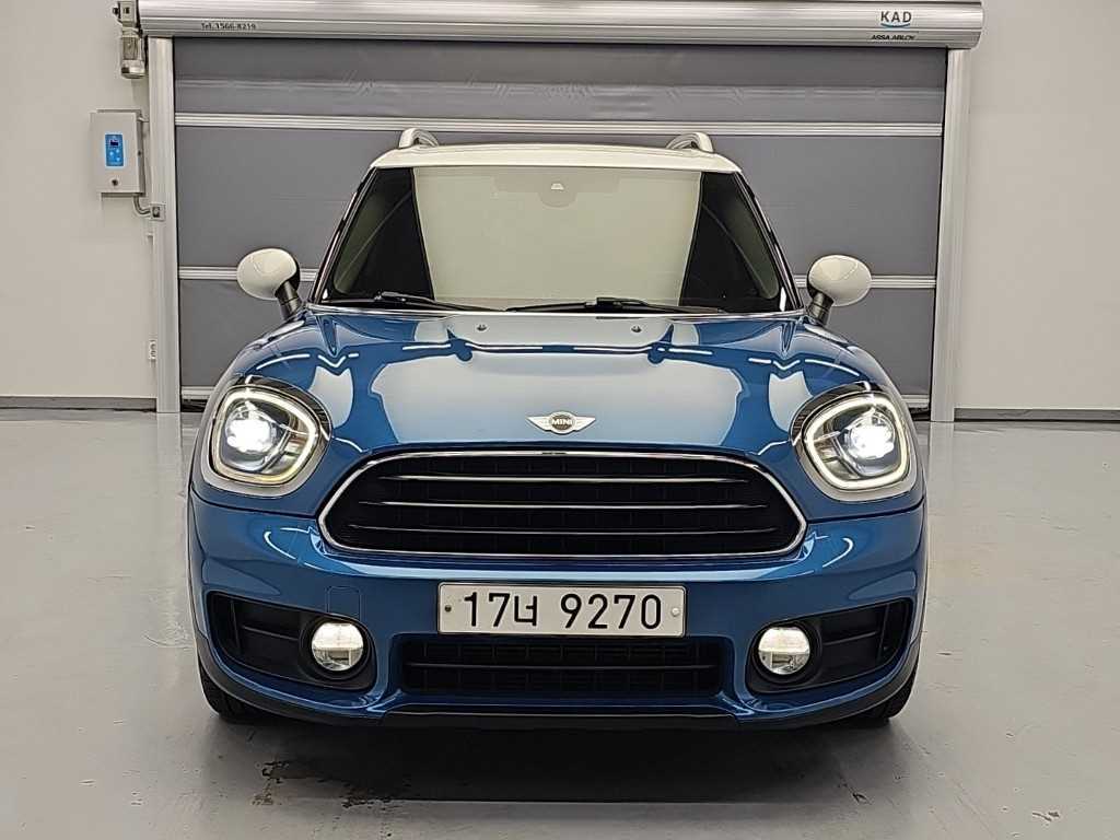 MINI 컨트리맨 2.0 D 사진 2/20