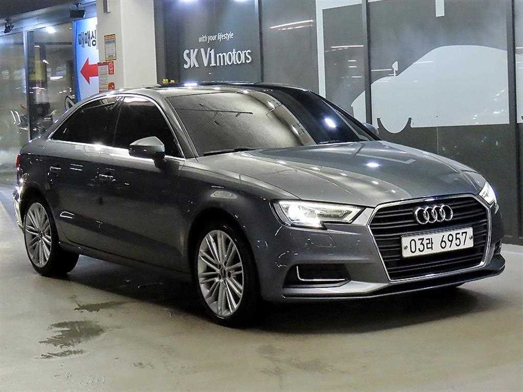 뉴 A3 40 TFSI 2018년식