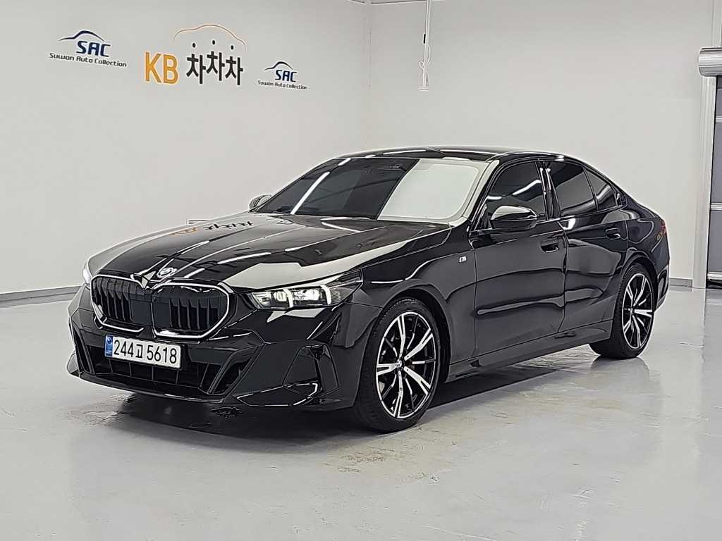 BMW 5시리즈 520i 스페셜 에디션 사진