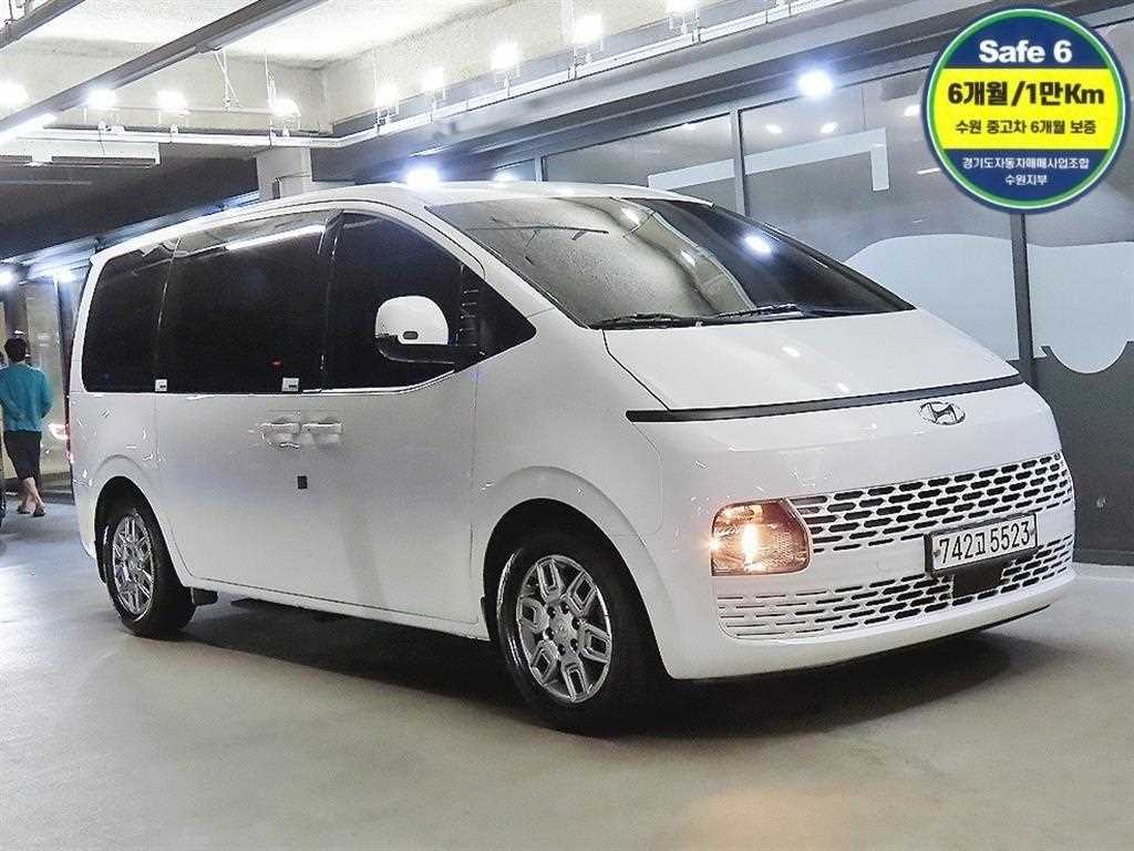 스타리아 2WD 디젤 투어러 모던 11인승 2022년식
