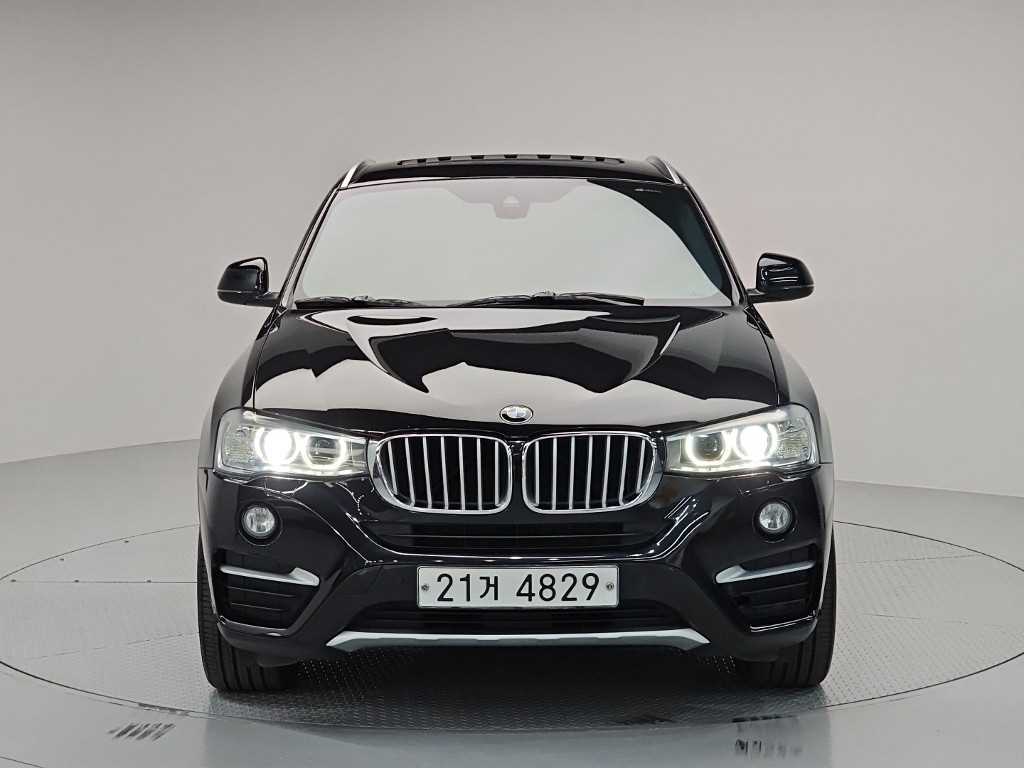 BMW X4 xDrive 20d 사진 2/20