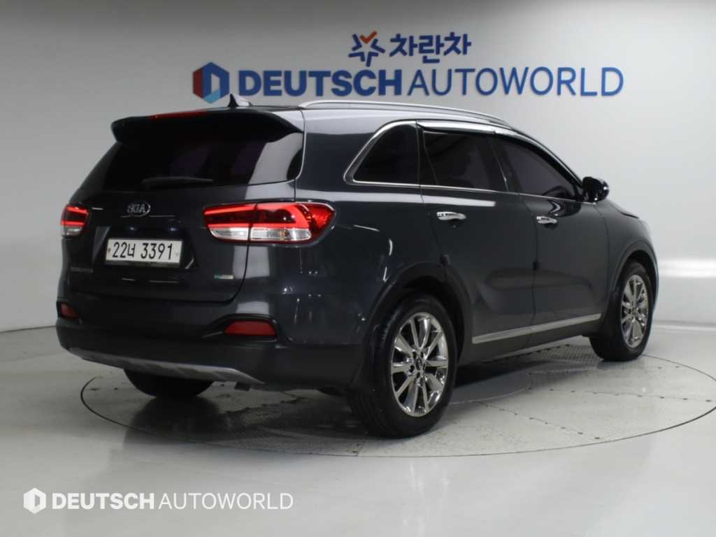 기아 쏘렌토 디젤 2WD 2.0 프레스티지 사진 2/20