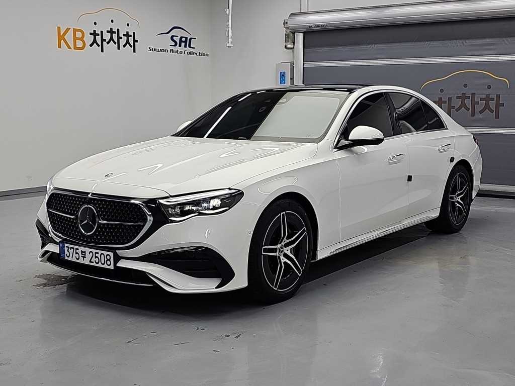 벤츠 E 클래스 E300 4MATIC 익스클루시브 사진