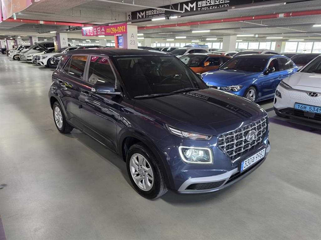 베뉴 1.6 모던 플러스 2022년식
