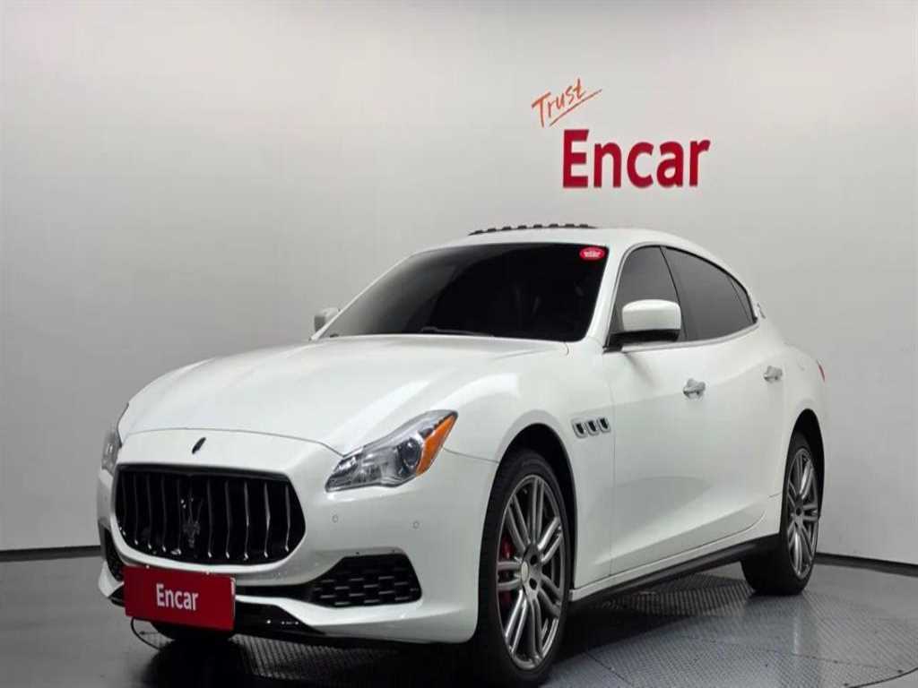 콰트로포르테 S Q4 3.0 V6 2014년식
