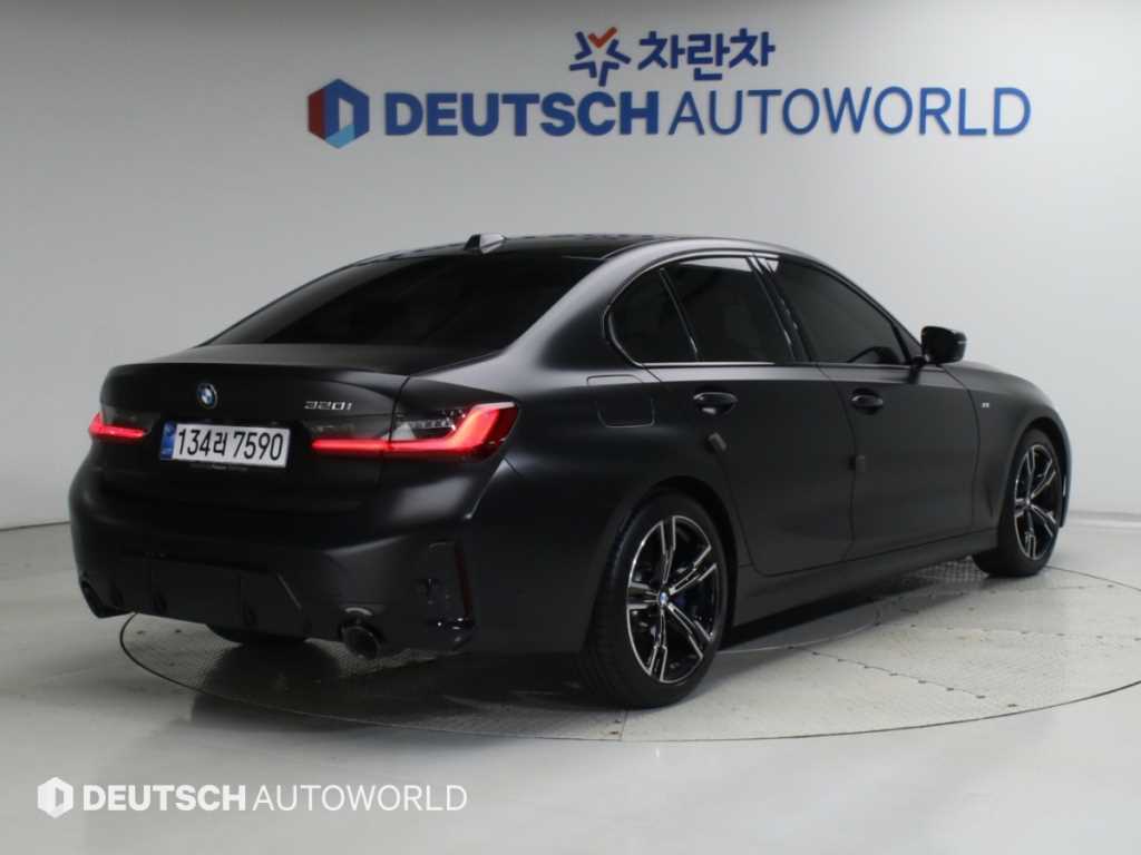 BMW 3시리즈 320i 사진 2/20