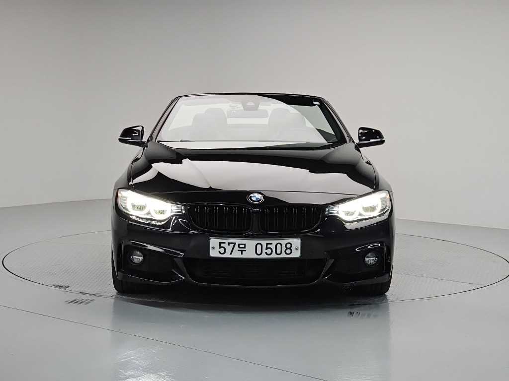 BMW 4시리즈 428i 컨버터블 M 스포츠 사진 2/19