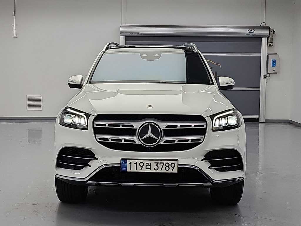 벤츠 GLS 클래스 GLS 400d 4MATIC 사진 2/18