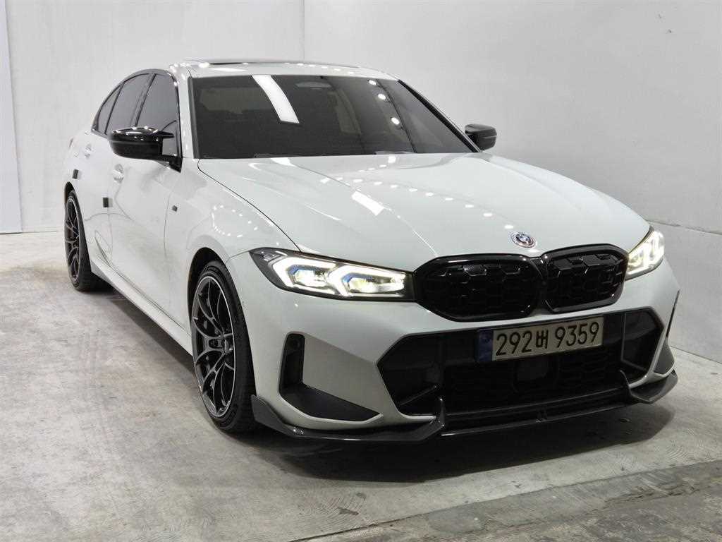 BMW 3시리즈 M340i 사진 2/19