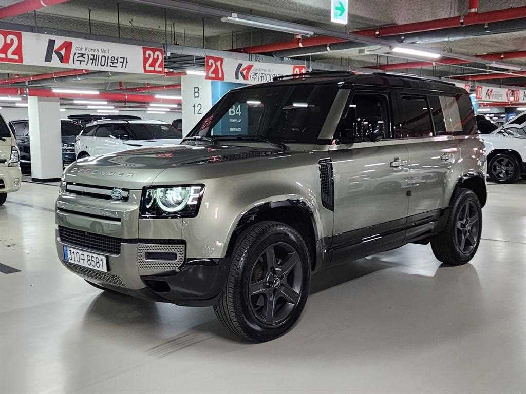 디펜더 (L663) 110 P300 X-Dynamic SE 2025년식