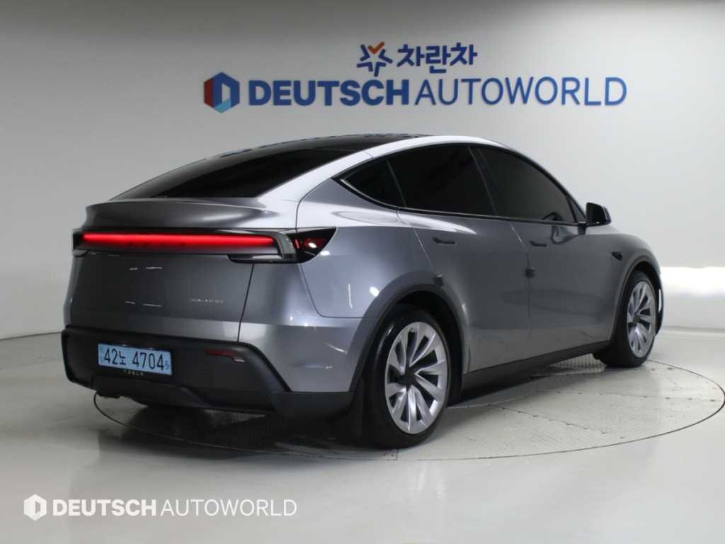테슬라 모델 Y 롱 레인지 사진 2/20